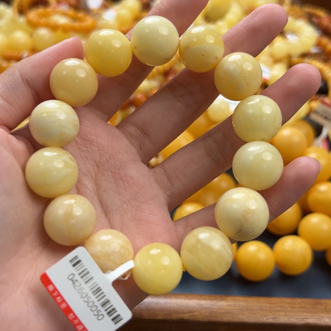 未镶嵌琥珀珠宝奇石