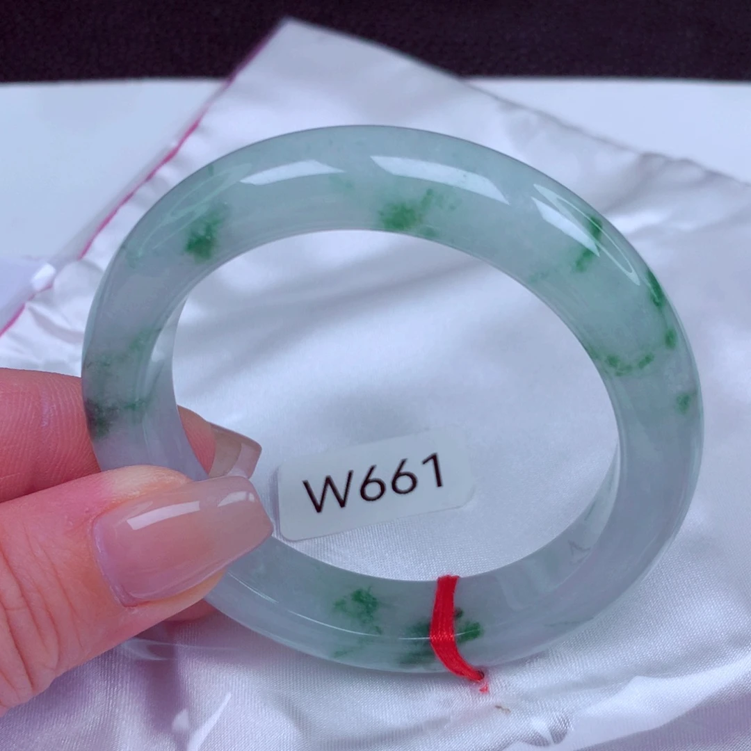 翡翠未镶嵌手镯手镯