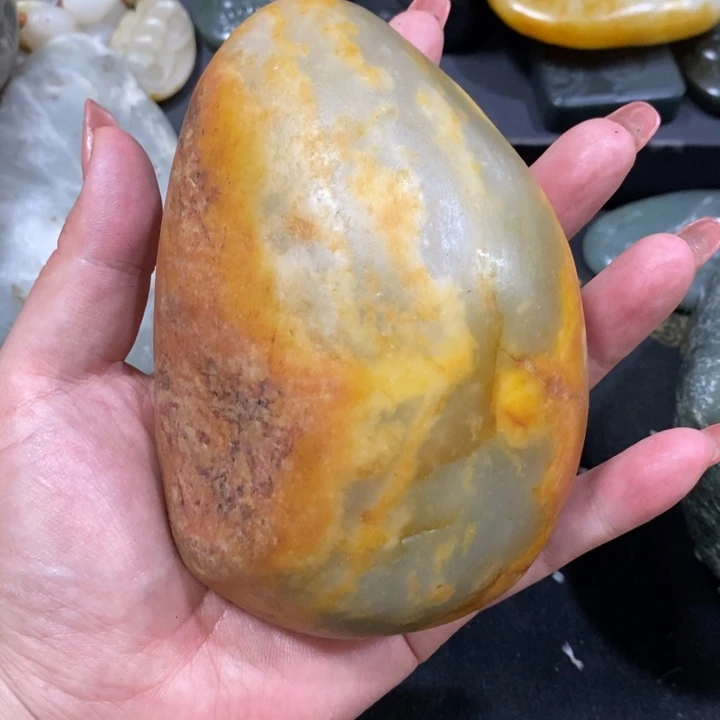 未镶嵌和田玉（糖玉）挂件