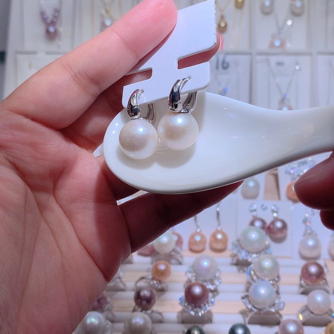 耳饰未镶嵌淡水珍珠CC14.3mm