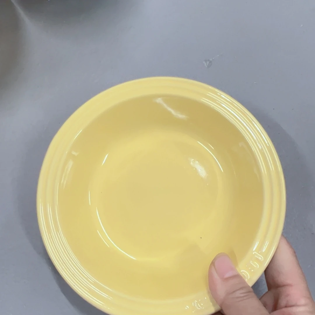 陶瓷爱丽丝黄小草帽微瑕
