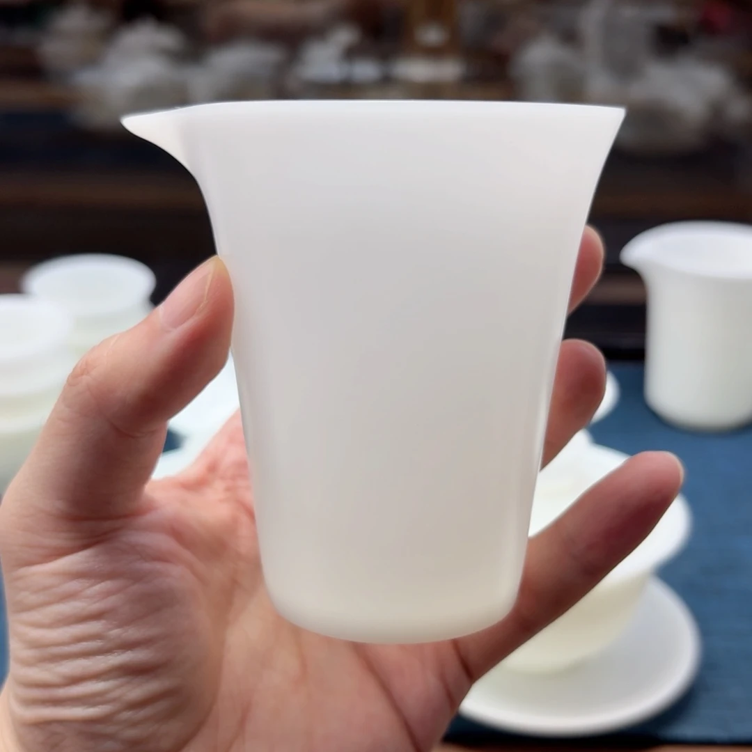 八***千薄胎元宝璞玉冰种玉瓷