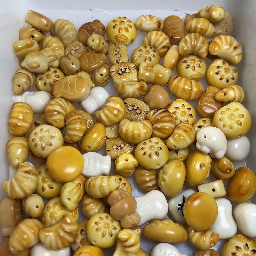菩提根/象牙果吊坠5颗孔道裂炭烧全家福