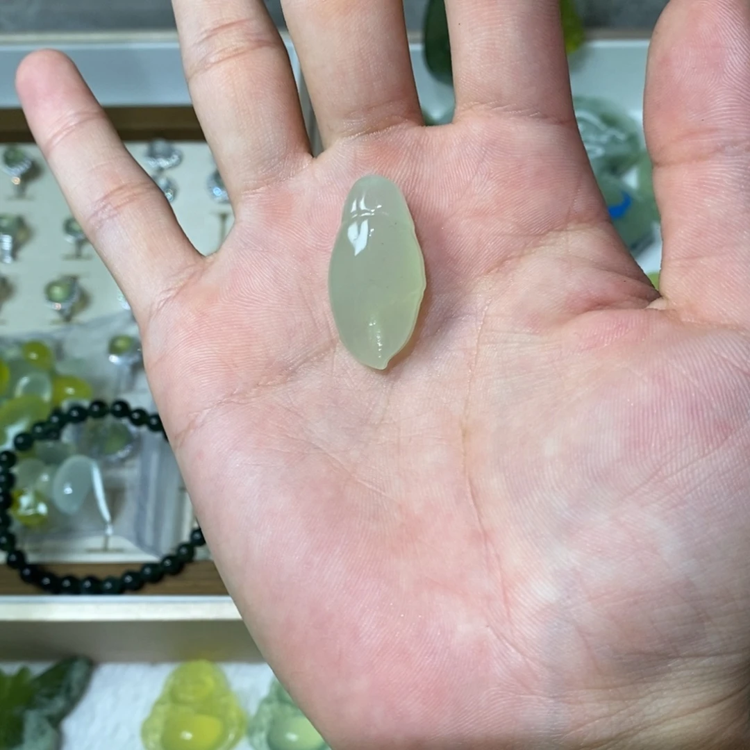 岫玉未镶嵌吊坠(不含链)两单包邮