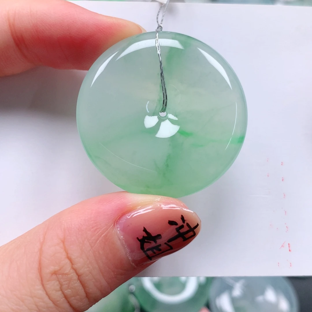 颈饰未镶嵌翡翠天然翡翠
