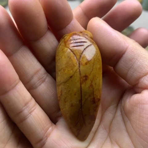 【闪购商品】未镶嵌岫岩河磨玉（透闪石质玉）挂件