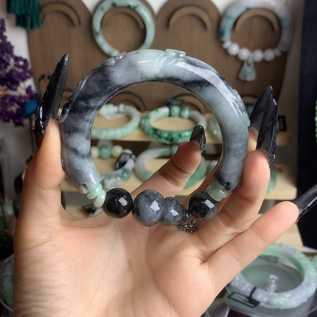 乌鸡手镯手镯手镯