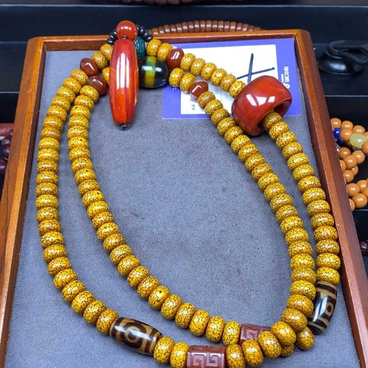 星月菩提吊坠一****彩星月