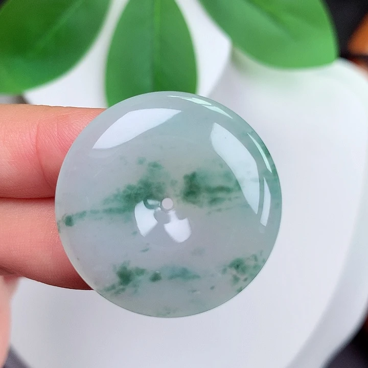 颈饰未镶嵌翡翠平安扣 29.9x5.1mm