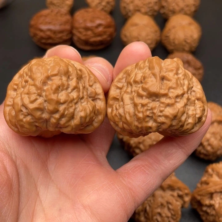 吊坠文玩核桃蛤蟆头43尺