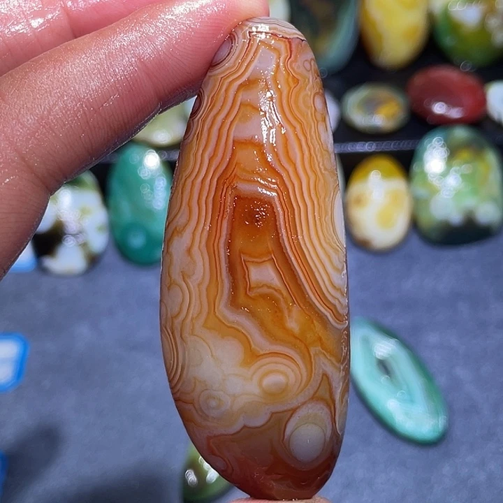 玛瑙/玉髓未镶嵌珠宝奇石