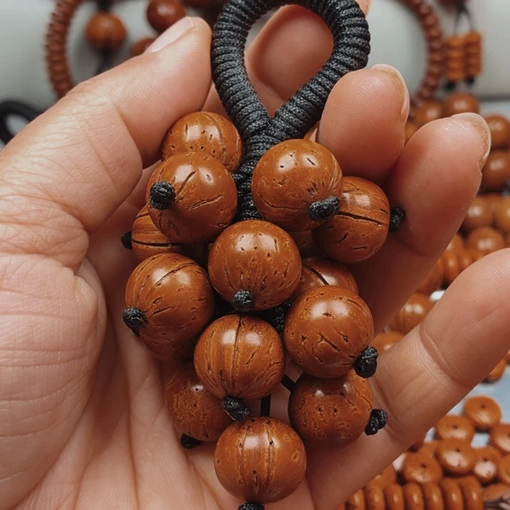 桃核葡萄串15精品16颗