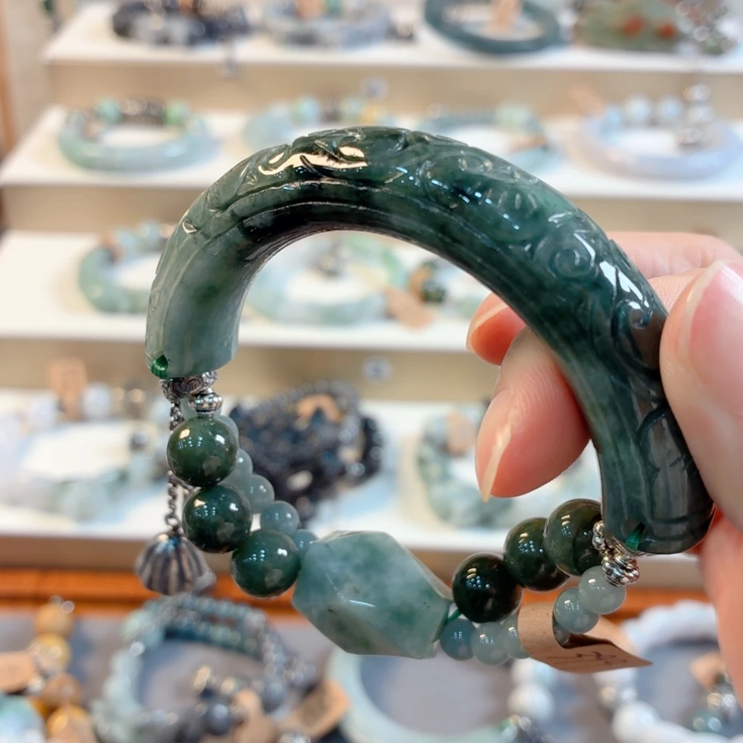 橘***风未镶嵌手链翡翠手串