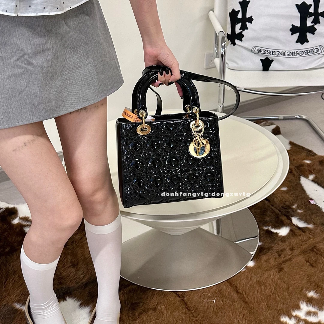 95新 DIOR/迪奥 dior 黑金漆皮五格戴妃手提单肩包K