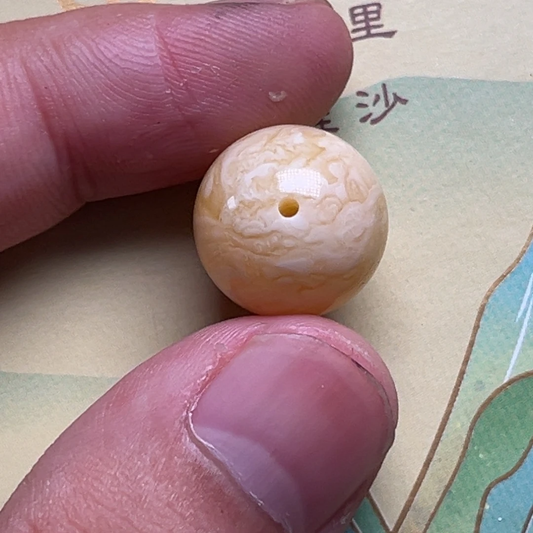 琥珀未镶嵌裸石蜜蜡俄浓白15
