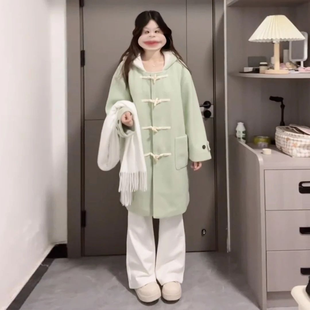 韩系薄荷绿牛角扣大衣女秋冬2025新款高级感宽松显瘦加厚毛呢外套