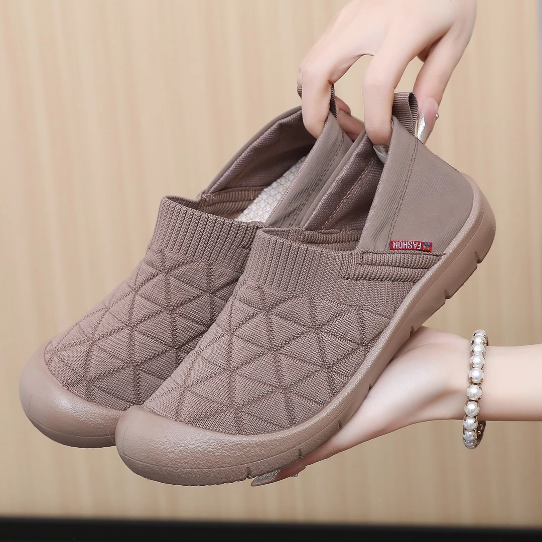 老北京布鞋女2025春秋季新款一脚蹬妈妈鞋防滑舒适女鞋百搭休闲鞋