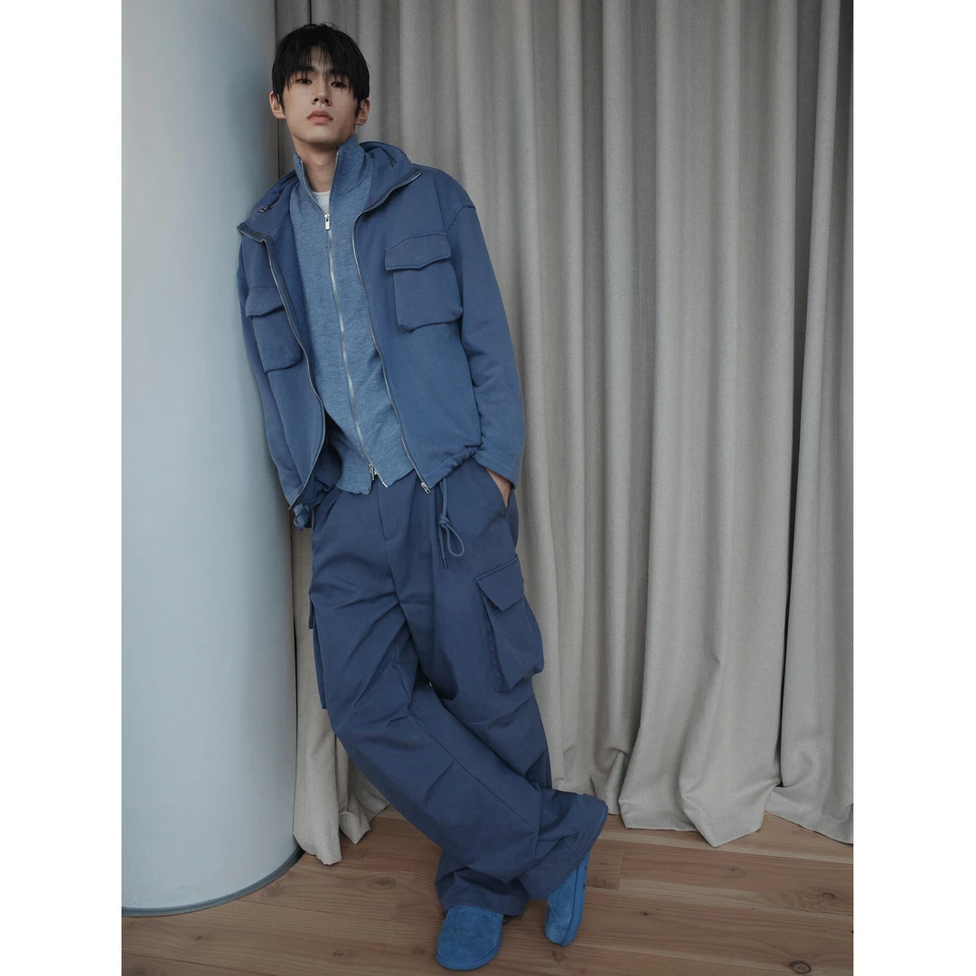 Babesochill 蓝色微水口袋拉链卫衣时髦造型感外套corties