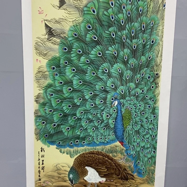手绘作品等多种形式进行