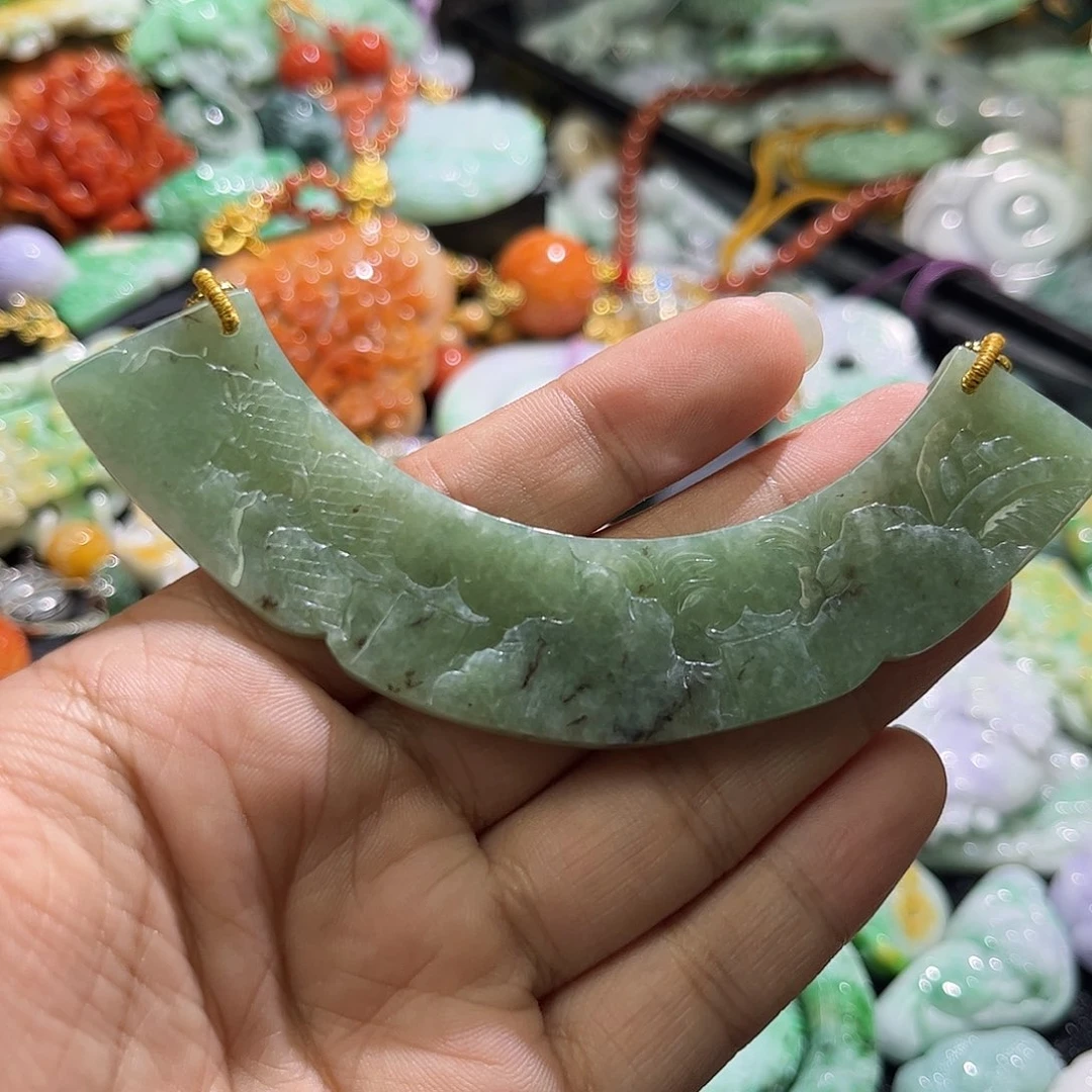 颈饰未镶嵌翡翠待编织