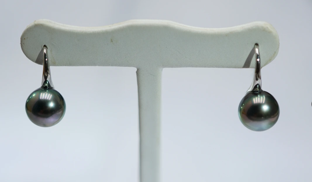 S925海水大溪地耳钩 MX022023