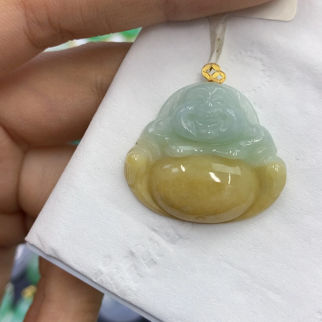 翡翠18K金镶嵌颈饰翡翠