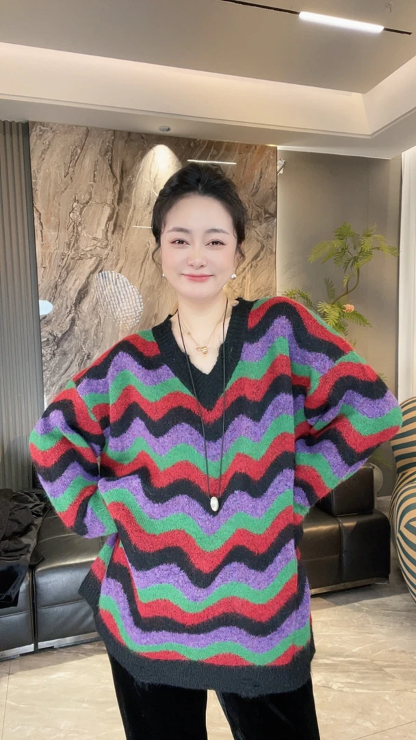 【冲姐】秋冬宽松时髦洋气波浪条纹针织毛衣（胸围130衣长75）61722