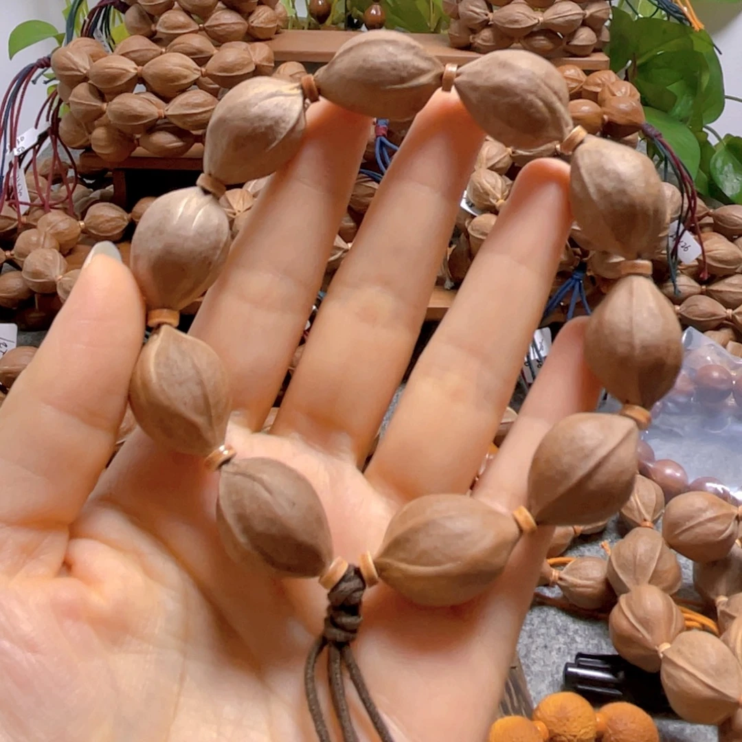 兔***基橄榄核吊坠梅林铁核