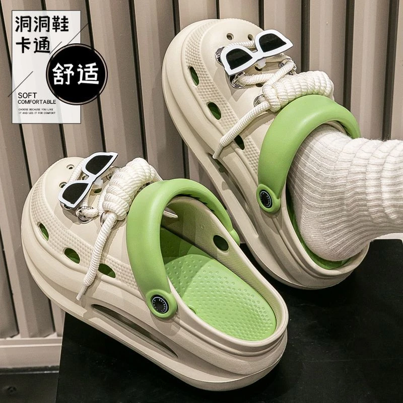 2025年夏季新款厚底防滑增高耐磨洞洞鞋踩屎感个性学生ins拖鞋潮