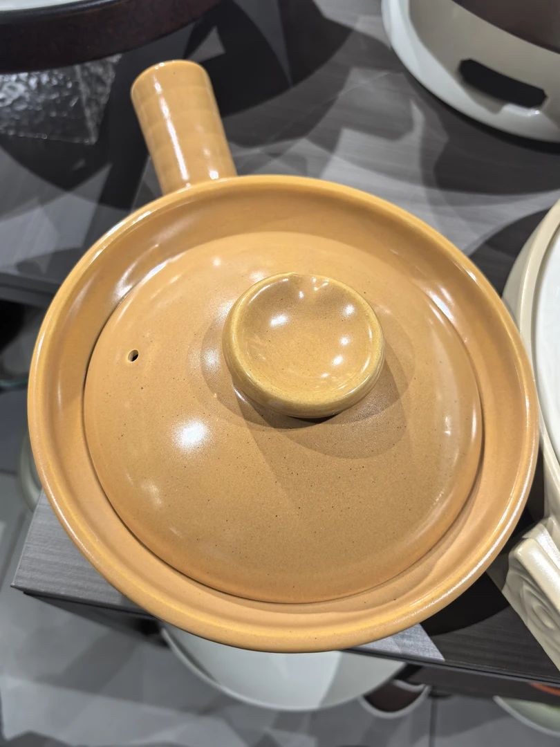 景德镇珍宝砂锅0.55升2165黄把手微瑕