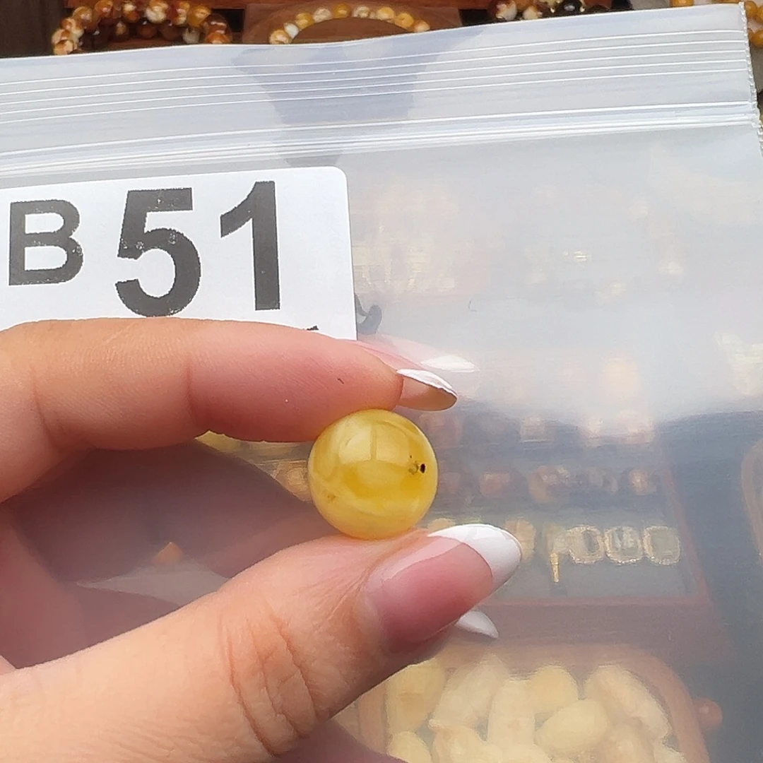 漫***楠琥珀未镶嵌裸石微瑕15