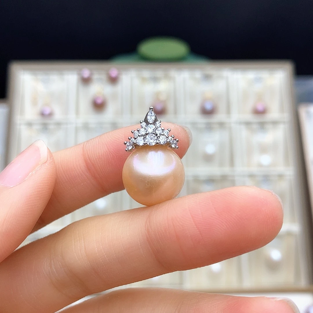 淡水珍珠颈饰合金