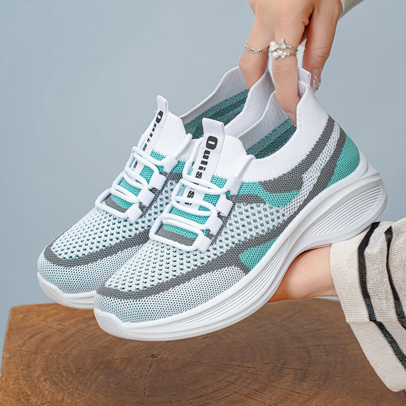 2025新款网面透气跑步鞋女款轻便百搭休闲运动鞋网鞋春夏季韩版鞋