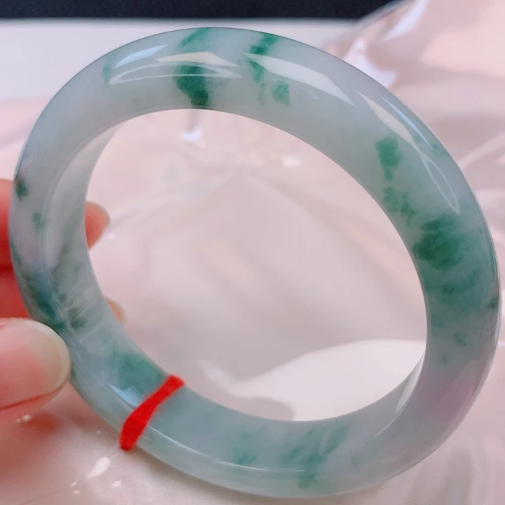 翡翠未镶嵌手镯59。60