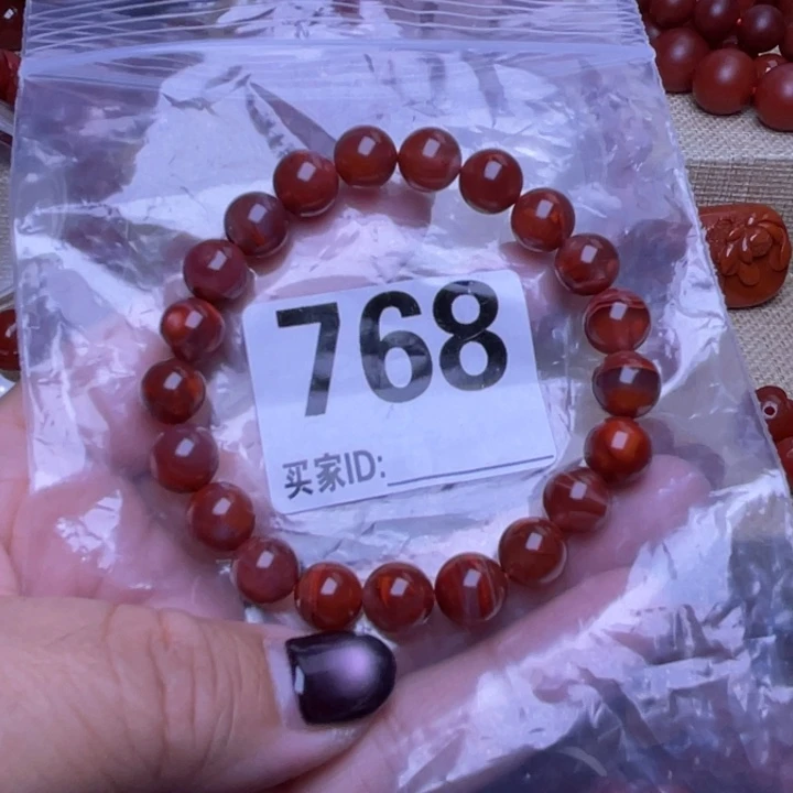 幸***人南红玛瑙未镶嵌颈饰