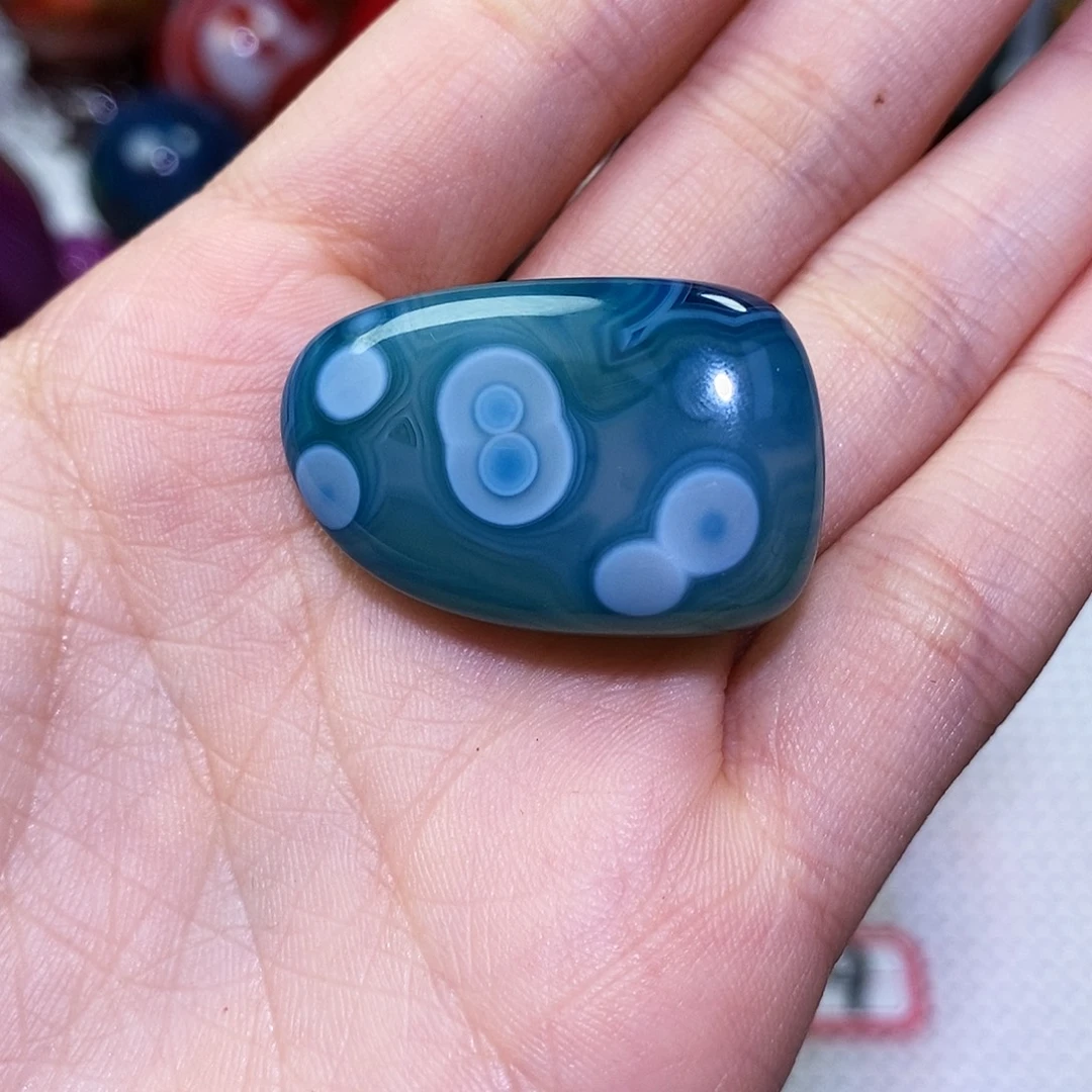 玛瑙/玉髓未镶嵌珠宝奇石