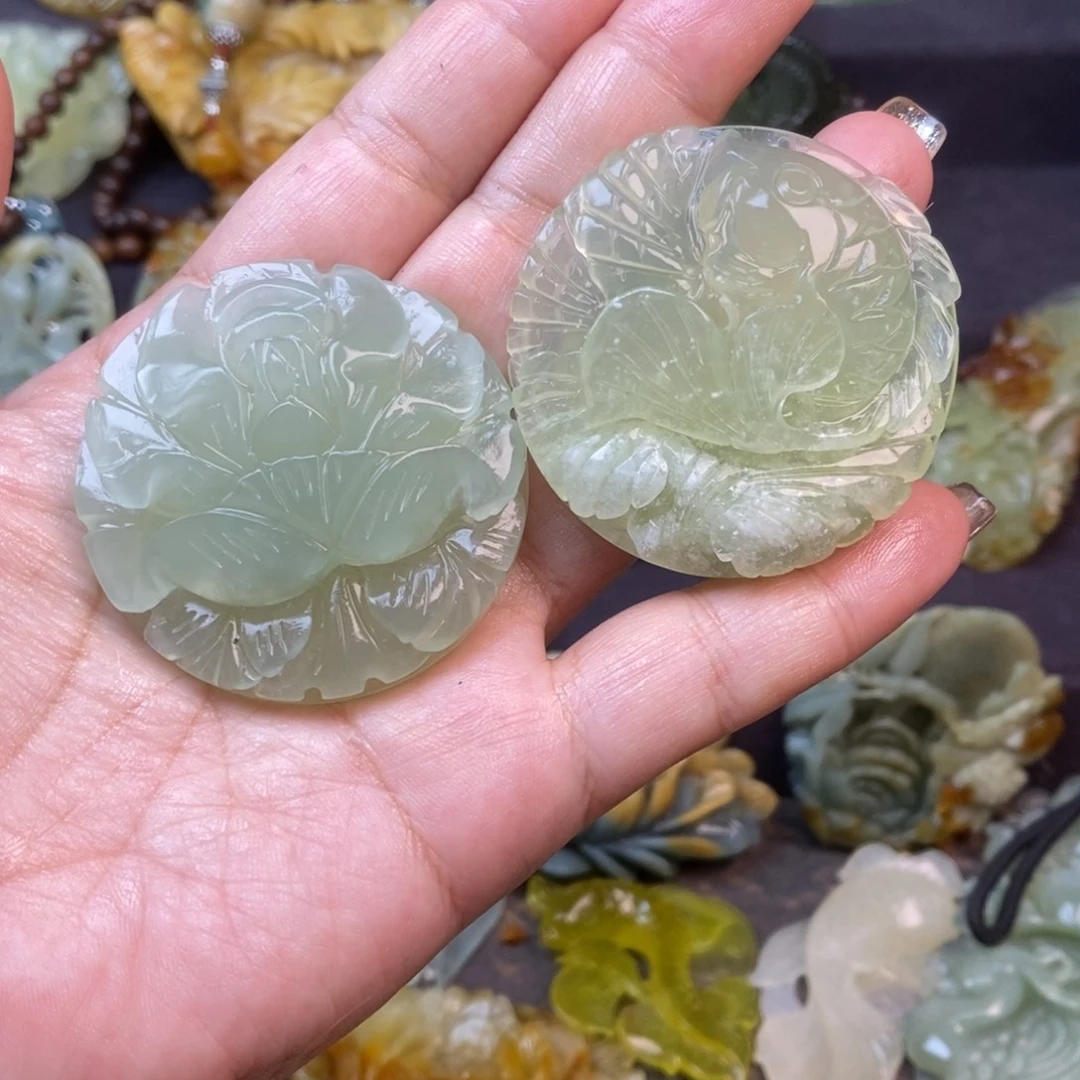 蛇纹石玉未镶嵌吊坠(赠链)