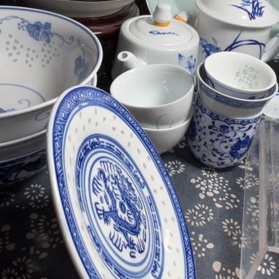 青花玲珑骨碟，6个