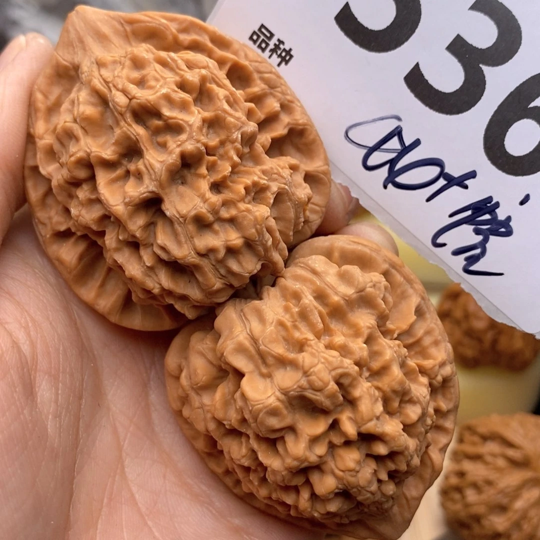 文玩核桃把件C***氏536号44官帽