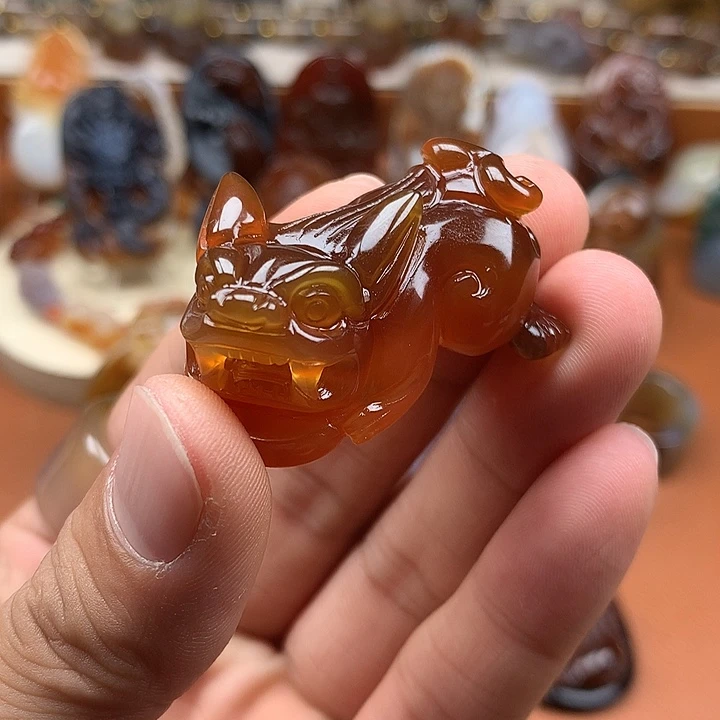玛瑙/玉髓未镶嵌颈饰