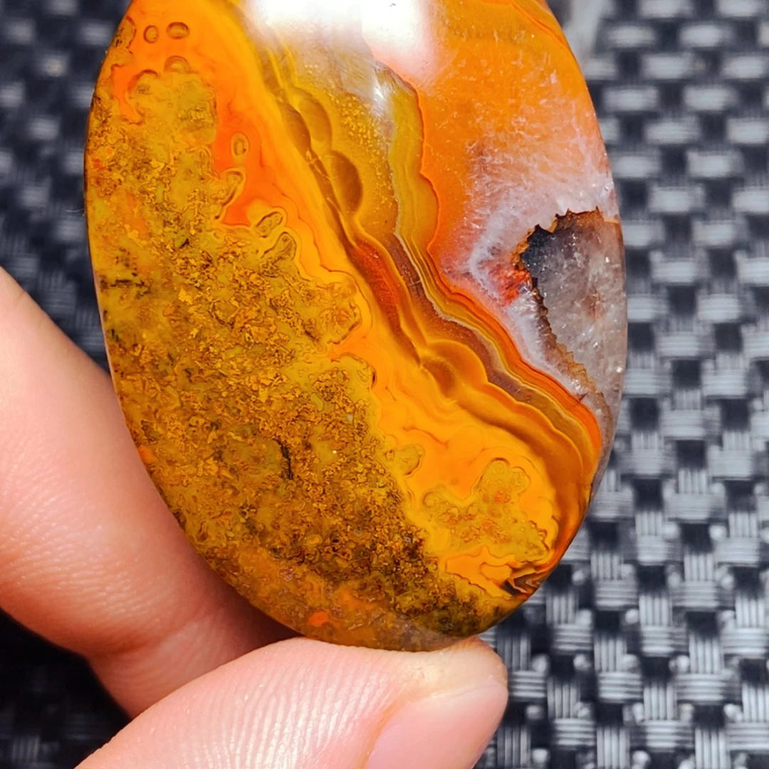 挣***猬玛瑙/玉髓未镶嵌颈饰