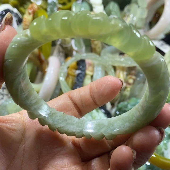 未镶嵌岫玉岫玉手镯57.58