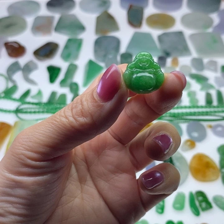 翡翠未镶嵌挂件天然翡翠