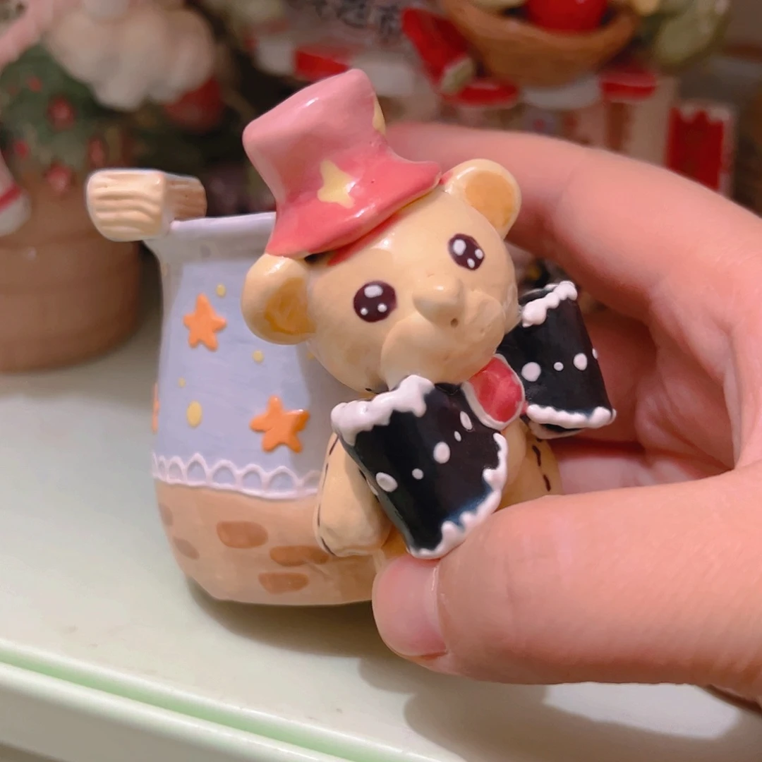圣诞微瑕玩偶小熊福福多肉花盆