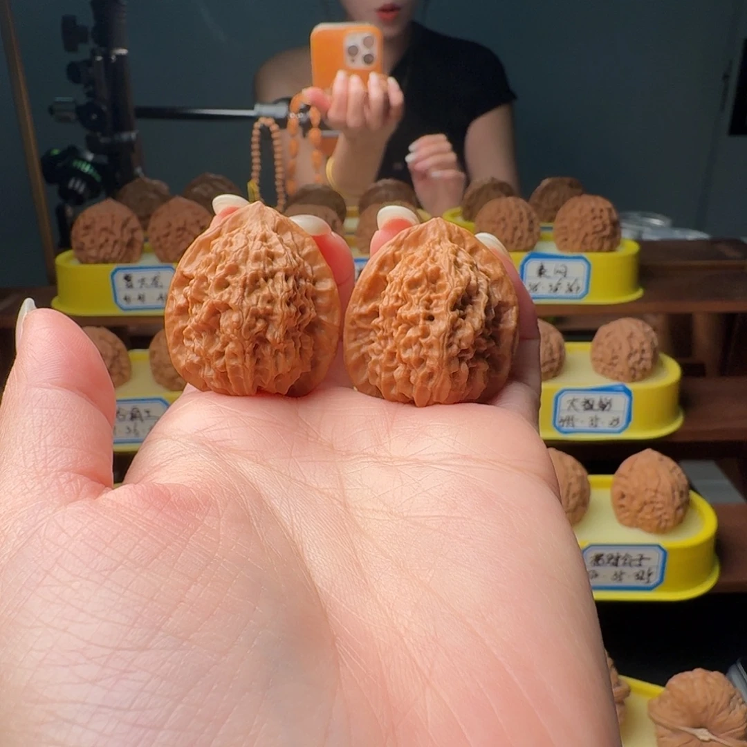 文玩核桃吊坠33全品关关