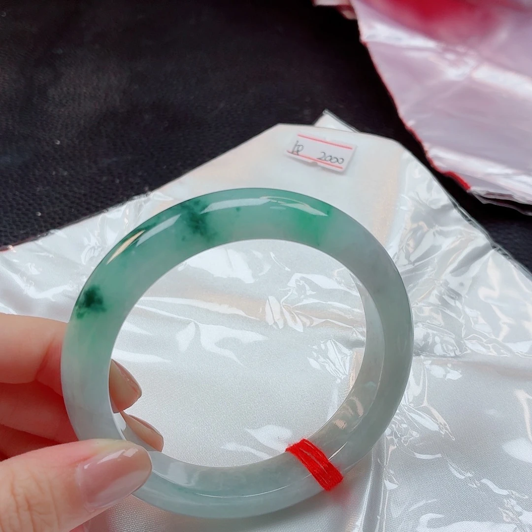 翡翠未镶嵌手镯58