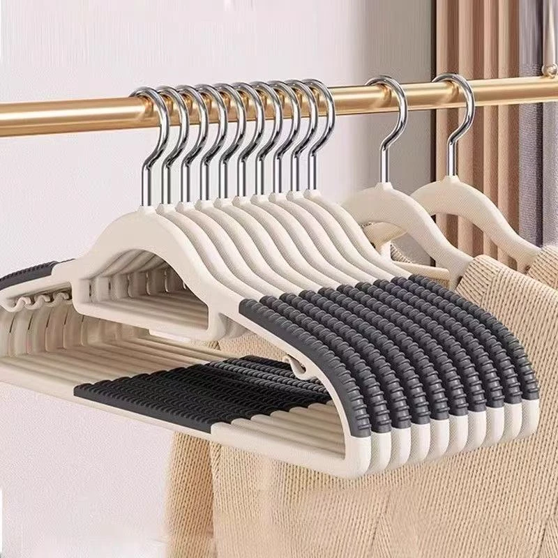 无痕衣架挂衣家用护衣防肩角不起包防滑衣柜大衣专用晾衣服撑架子