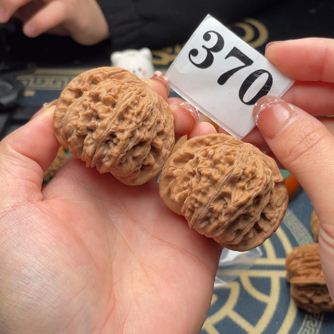 文玩核桃吊坠48全品四座楼370号