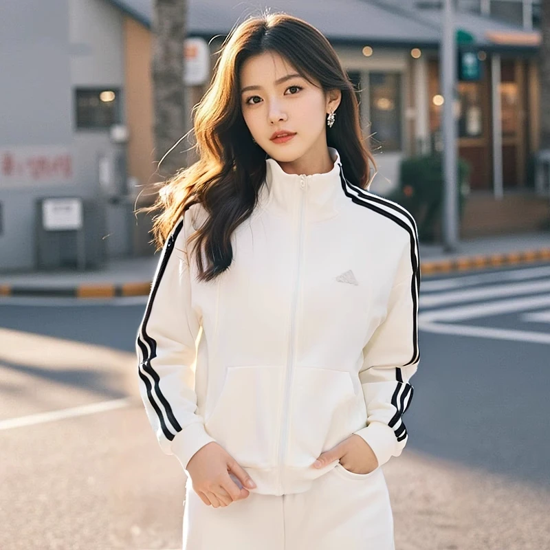 阿迪达斯女子立领夹克秋季新款时尚休闲运动服流光风外套JN0760