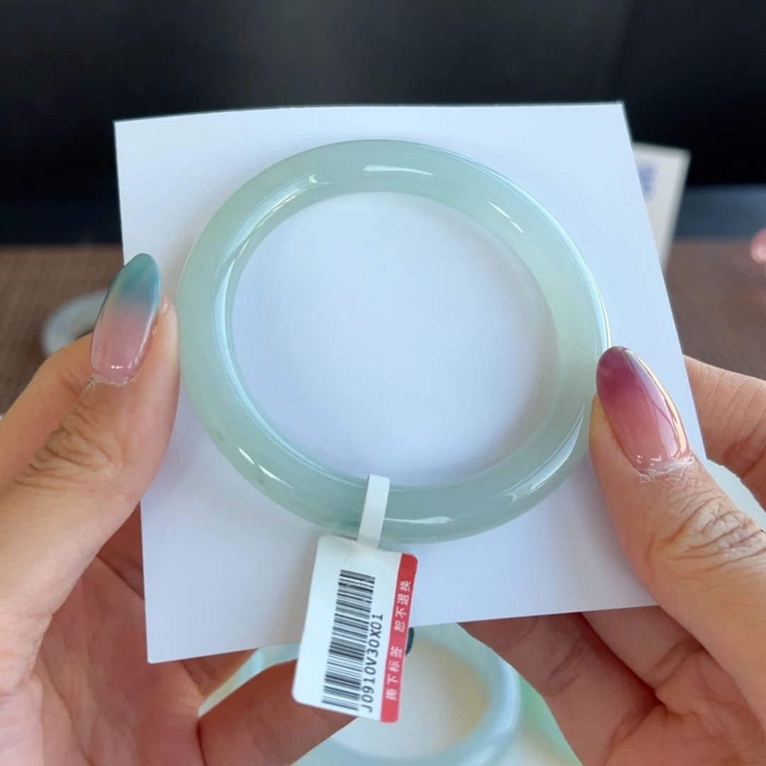 翡翠未镶嵌手镯45号 52.2